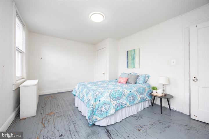 3237 Dudley Avenue — Photo 10