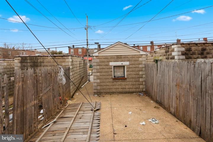 3237 Dudley Avenue — Photo 14